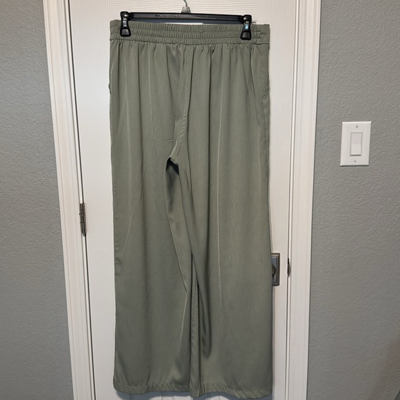 Max studio olive green wide leg trousers - Picture 2 of 3